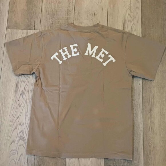 🟤The Met Museum of Art T-Shirt - Picture 8 of 9